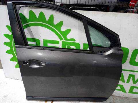 Puerta Delantera Derecha Peugeot 2008 ALLURE 110CV
