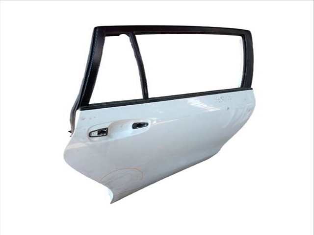 Puerta Trasera Derecha Toyota Verso 2.0 D-4D AUR20_ AUR20R)