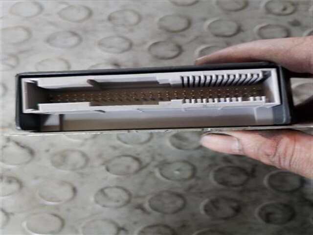 Foto 3ª: Centralita Airbag Dacia Duster 1.5 PRESTIGE [1.5 LTR. - 85 KW BLUE DCI DIESEL FAP CAT] [K9K 872]