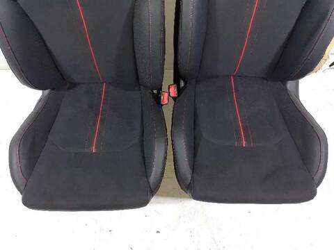 Foto 3ª: Asientos Traseros Kia Ceed GT 204CV 150KW [G4FJ] (2020)