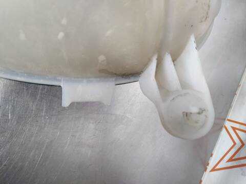 Foto 2ª: Deposito Expansion Mercedes Clase E 180 E 220 D 213.004) 194CV 143KW