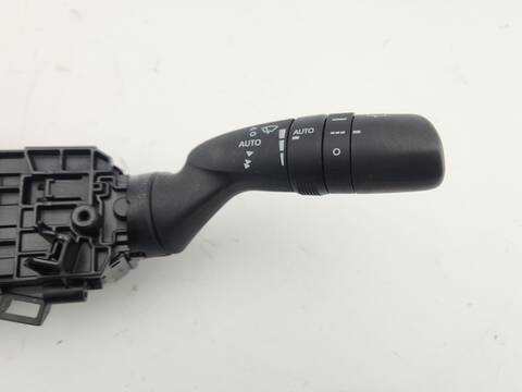 Foto 3ª: Mando Multifuncion Toyota Yaris MXPJ1) 1.5 HYBRID 92CV [M15A] (2024)