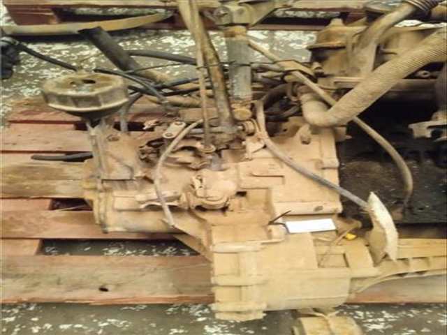 Caja Cambios Volkswagen Transporter 1.9 COMBI L [1.9 LTR. 50KW TD CAT ABL)]