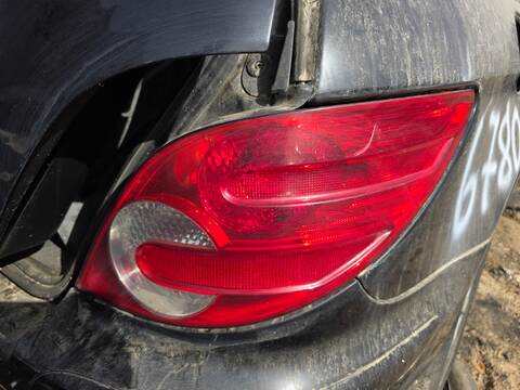 Piloto Trasero Derecho Mercedes Clase R 280 OM642950