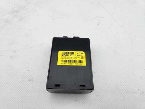 Centralita Motor ECU Kia Carens BASIC 135CV 99KW