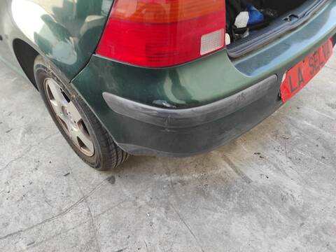 Foto 2ª: Paragolpes Trasero Volkswagen Golf AEH BERLINA (2000)