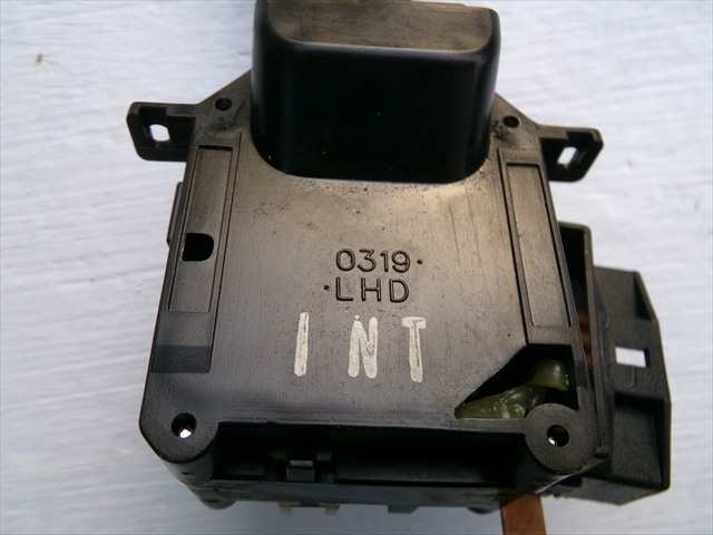 Foto 3ª: Mando Multifuncion Hyundai Trajet 2.0 CRDI 2000-2008 [D4EA] (2003)