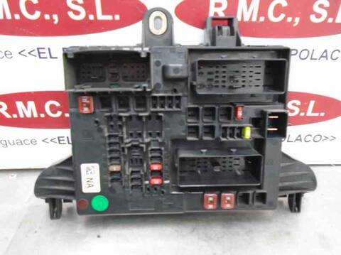 Caja Reles Fusibles Opel Insignia COSMO BERLINA 131CV 96KW