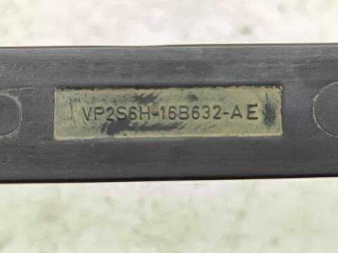 Foto 4ª: Cerradura Capot Ford Fiesta AMBIENTE 80CV 59KW [FXJB] (2002)