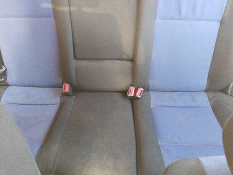 Foto 3ª: Asientos Traseros Volkswagen Golf BERLINA (2000)