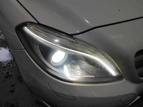 Faro Derecho Mercedes Clase B 150 270910