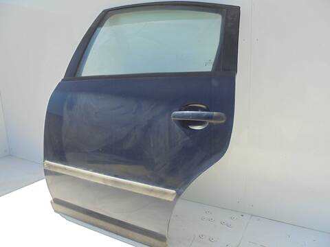 Foto 3ª: Puerta Trasera Izquierda Volkswagen Passat BASICO BERLINA 101CV 74KW [AHL] (1999)