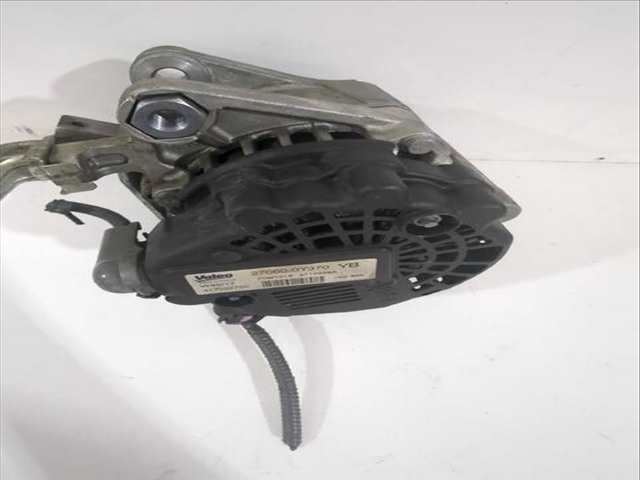 Foto 3ª: Alternador Toyota Yaris ACTIVE 112CV [2NRFKE] (2017)