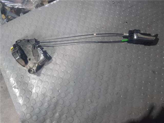 Cerradura Puerta Delantera Izquierda Toyota Prius HÍBRIDO BASIS [HÍBRIDO 57 KW ( 1.5 LTR. - 57 CAT)]