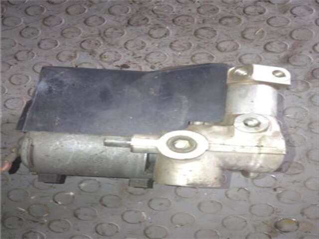 Foto 3ª: Abs Mercedes Clase C 160 2.2 220 DIESEL (202.121) [2.2 LTR. - 70 KW DIESEL CAT] [OM 604.910]