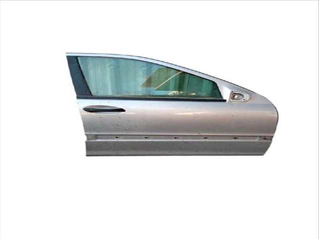 Foto 2ª: Puerta Delantera Derecha Mercedes Clase C 160 C 180 KOMPRESSOR 203.046) (2000)