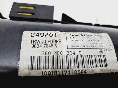Foto 3ª: Airbag Delantero Derecho Volkswagen Passat COMFORTLINE BERLINA 101CV 74KW [AVB] (2001)