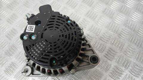 Foto 3ª: Alternador DR 5.0 SPECIAL 126CV 93KW [SQRE4G16] (2019)