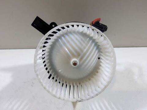 Foto 3ª: Calefacción Mercedes Clase V 200 136CV 100KW (2014)