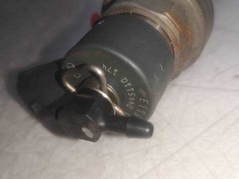 Foto 2ª: Inyectores Opel Astra Z17DTL BERLINA (2005)