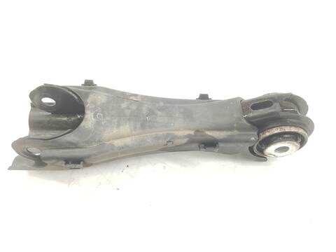 Foto 3ª: Brazo Suspension Trasero Derecho Mercedes Clase B 180 1.8 CDI 109CV [651901] (2011)