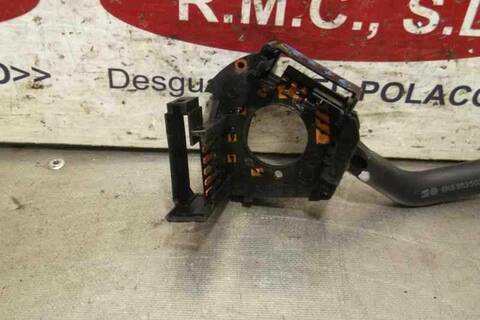 Foto 2ª: Mando Multifuncion Seat Toledo 1.6 101CV 74KW [AFT] (1997)