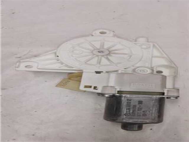 Foto 4ª: Elevalunas Eléctrico Delantero Izquierdo Mercedes Clase C 160 C 200 KOMPRESSOR 204.041) 184CV 135KW [M 271.950] (2009)
