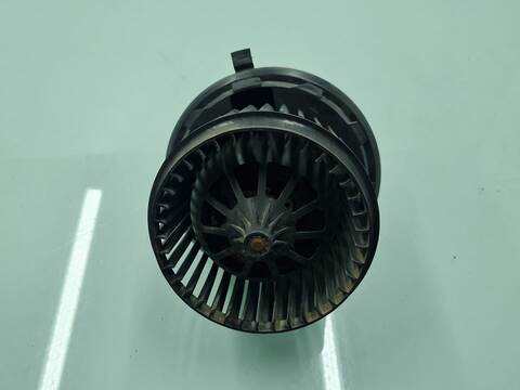 Foto 2ª: Calefacción Volkswagen Transporter T5 COMBI FURGONETA [BNZ] (2008)