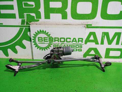 Foto 3ª: Motor Limpia Delantero Audi A4 2.5 TDI 120KW) 163CV (2000)