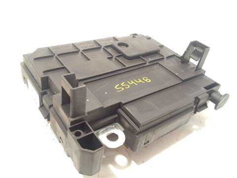 Foto 3ª: Caja Reles Fusibles Peugeot 3008 1.2 THP/ PURETECH 130 MRHNSM MRHNSU MRHNSJ MRHNYW ... 131CV 96KW [HNY] (2018)