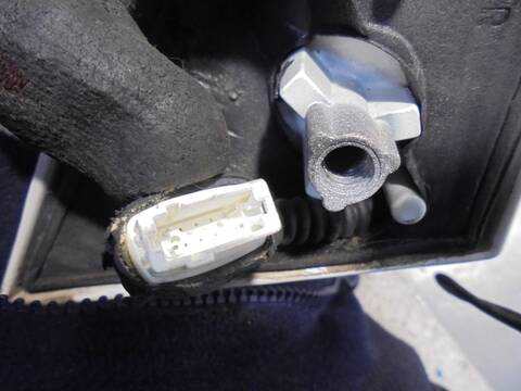Foto 3ª: Retrovisor Derecho Bmw Serie 5 518 520I 110KW) BERLINA 150CV [G/20-6S-1] (1990)