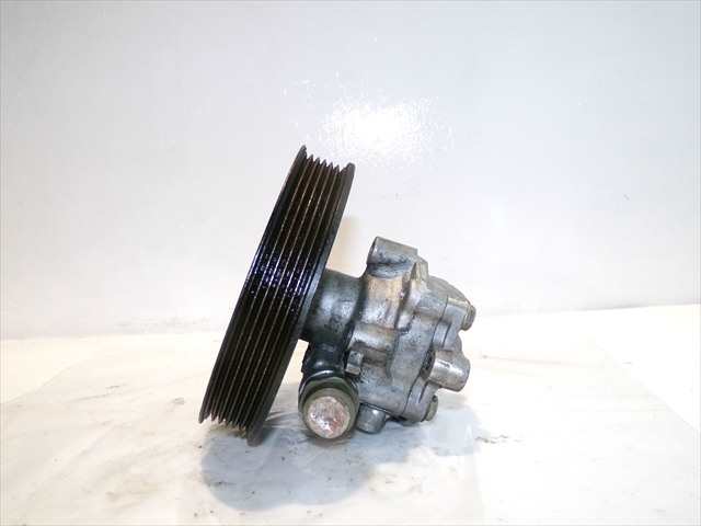 Bomba de Direccion Volkswagen Transporter 2.5 TDI 1996-2003 T4