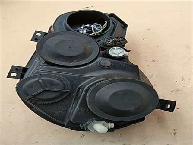Foto 3ª: Faro Derecho Volkswagen Polo 1.4 HIGHLINE [1.4 LTR. - 55 KW 16V] [AUA]