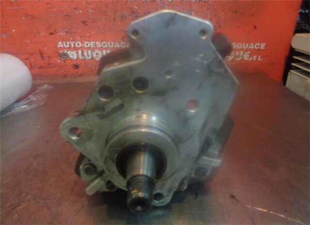 Foto 3ª: Bomba Inyeccion Renault Clio CLIO II FASE II (B/CBO) 1.5DCI 65CV [K9KA704]