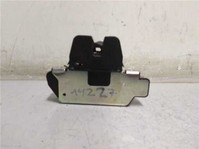Foto 2ª: Cierre Centralizado Portón Peugeot 2008 1.2 ACCESS [1.2 LTR. - 60 KW 12V VTI] [HM01]