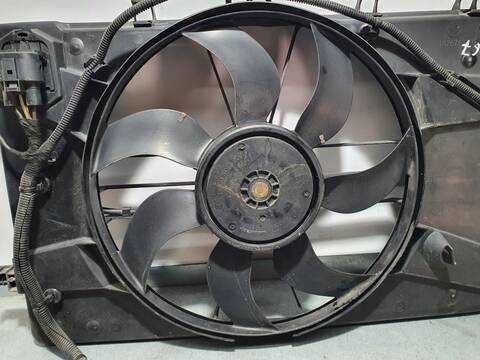 Foto 2ª: Electroventilador Opel Zafira EDITION 165CV 121KW [A20DTH] (2012)