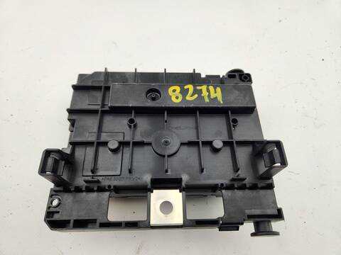Foto 2ª: Caja Reles Fusibles Peugeot 308 SPORT 90CV 66KW [9HX] (2009)