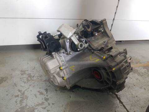 Foto 3ª: Caja Cambios Toyota Auris 1.4 D-4D NDE150_) 90CV 66KW [1ND] (2008)