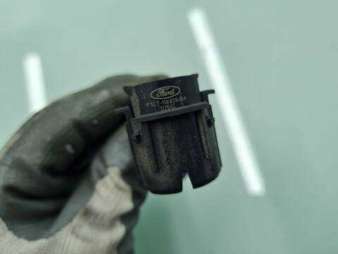 Foto 3ª: Sensor de Aparcamiento Ford Kuga ST-LINE X GRAPHITE 149CV 110KW (2019)