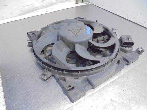 Foto 2ª: Electroventilador Aire Acondicionado Opel Astra 1.9 CDTI 120CV 88KW [Z19DT] (2006)