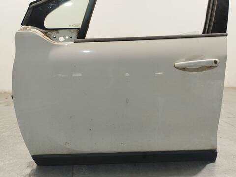 Foto 2ª: Puerta Delantera Izquierda Peugeot 2008 1.2 VTI 82CV 60KW [HM01] (2015)