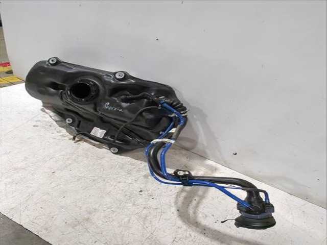 Deposito de Combustible Toyota Corolla 1.8 HYBRID ZWE211) 122CV