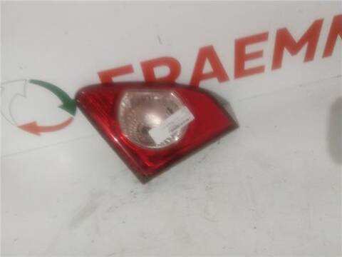 Piloto Portón Derecho Toyota Corolla 1.6