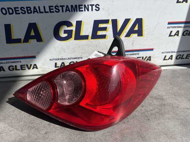 Piloto Trasero Derecho Nissan Tiida 1.6I 16V 110CV