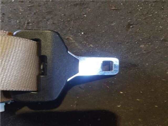 Foto 2ª: Cinturón Trasero Derecho Bmw Serie 5 518 3.0 530I [3.0 LTR. - 170 KW 24V CAT] [M54 306 S3]