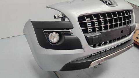 Foto 4ª: Paragolpes Delantero Peugeot 3008 1.6 HDI 109CV 80KW [9HZ (DV6TED4)] (2010)