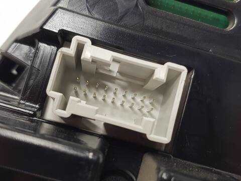 Foto 3ª: Cuadro de Instrumentos Mercedes Clase G 230 GLK 220 CDI BE 204.902) (2010)