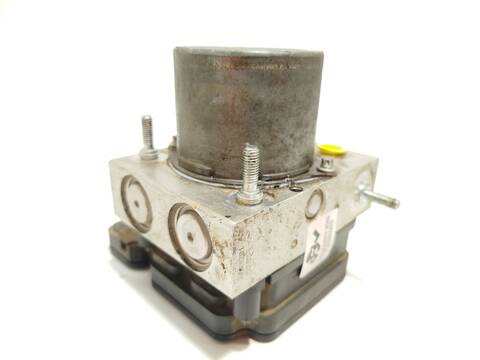 Foto 3ª: Abs Renault Master 2.3 DCI 125 FWD FV0C FV0D FV0G FV0H FV0J FV0K) 125CV 92KW FURGONETA [M9T870] (2014)