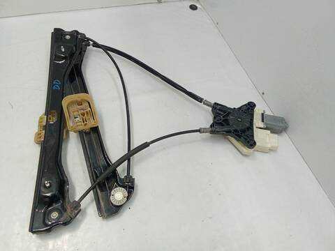 Foto 2ª: Elevalunas Eléctrico Delantero Derecho Skoda Rapid 1.6 TDI 105CV 77KW [CAYC,CLNA] (2014)