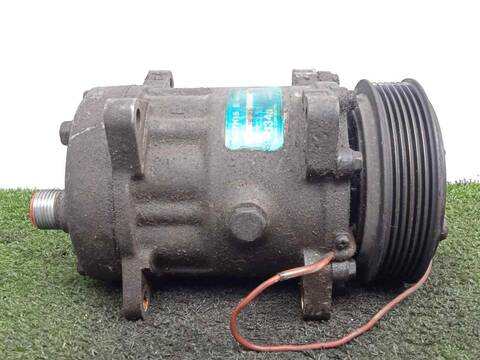 Foto 2ª: Compresor Aire Acondicionado Volkswagen Golf 1.6 BERLINA 75CV 55KW [ABU] (1994)